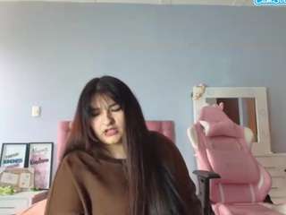 radiantgoddes Live Webcam on CamSoda
