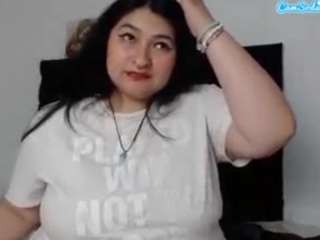 radiantgoddes Live Webcam on CamSoda