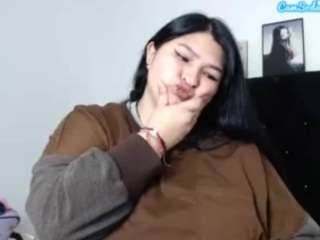 radiantgoddes Live Webcam on CamSoda