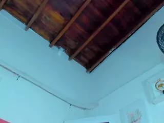 valenrose0's Live Sex Cam Show