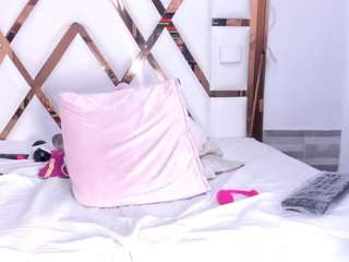 zafirahot Live Webcam on CamSoda