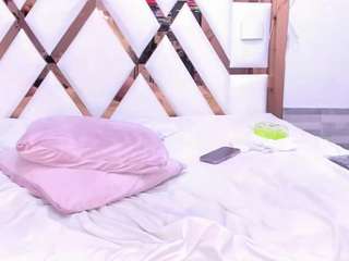 zafirahot live webcam show