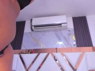 ZafiraHot
