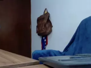 almaVIOLETA's Live Sex Cam Show