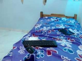 brendagirlbad20 live cam profile