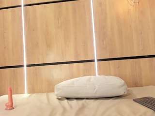 charlotte-colee Live Webcam on CamSoda