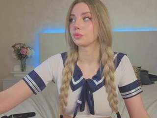 chloe-lov