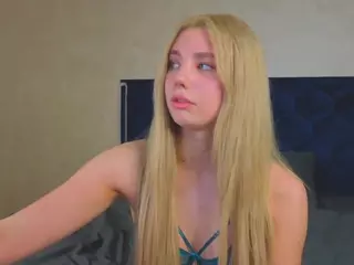 Chloe-lov's Live Sex Cam Show