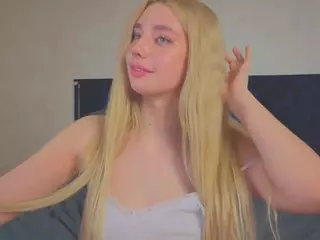Chloe-lov's Live Sex Cam Show
