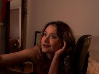 dianepeak Live Webcam on CamSoda