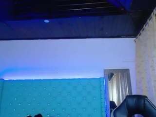 kriss-sweetboobs webcam