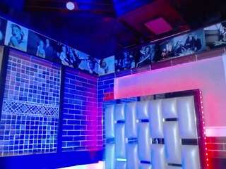 kriss-sweetboobs webcam