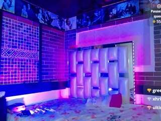 kriss-sweetboobs live cam profile