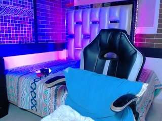 kriss-sweetboobs live cam profile