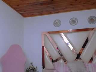 kriss-sweetboobs