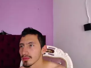 ShannelnEliot's Live Sex Cam Show