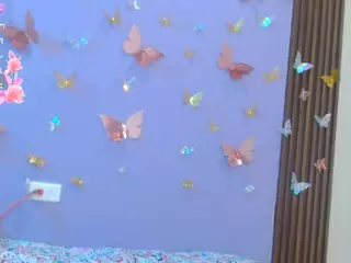 Watagatapitusberry1's Live Sex Cam Show