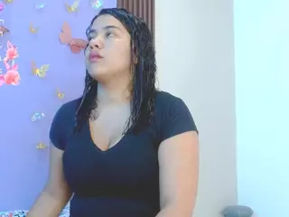 Watagatapitusberry1's Live Sex Cam Show
