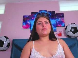 Live cam show with EmiilyStone