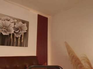 le modèle hillary-queen est en webcam porno dans un show sur le site camsoda, il possède les tags suivants: ass,lovense,young-adult,toys,teen-18,tease,strip,solo,pov,athletic,natural,living room,flashing,feet,dildo,control,brown eyes,blowjob,black hair,bj