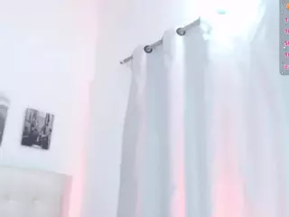 IvannaVega's Live Sex Cam Show