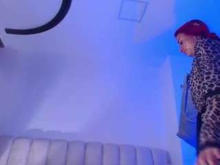 mia-xs Live Webcam on CamSoda