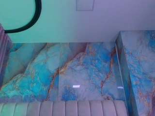 mia-xs