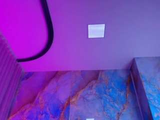 mia-xs live webcam show