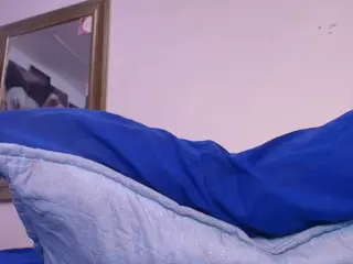 mia-xs's Live Sex Cam Show