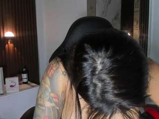 thalia-castro Live Webcam on CamSoda