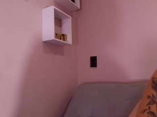 veronica-777 live profile