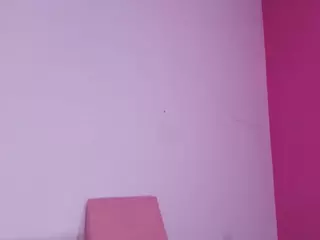 veronica-777's Live Sex Cam Show