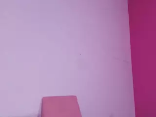 veronica-777's Live Sex Cam Show