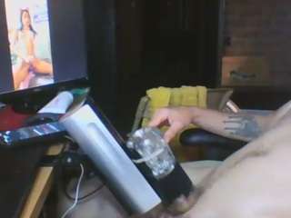 r3v01ut10n Sex Cam Show