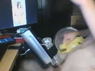 Live cam show with R3V01UT10N