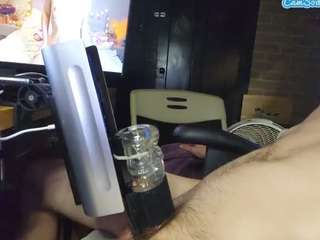 Live cam show with R3V01UT10N