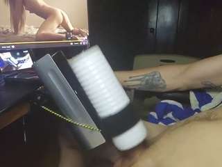 R3v01ut10n Camsoda live cam