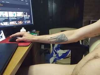 NxtBbyDddy