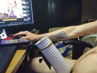 NxtBbyDddy live cam preview