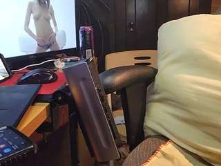 NxtBbyDddy