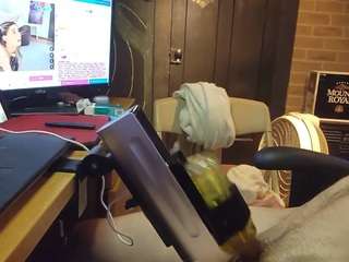 NxtBbyDddy live cam preview