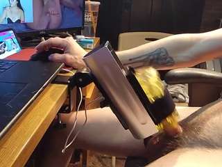 NxtBbyDddy live cam preview