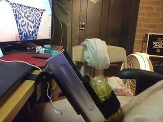 NxtBbyDddy