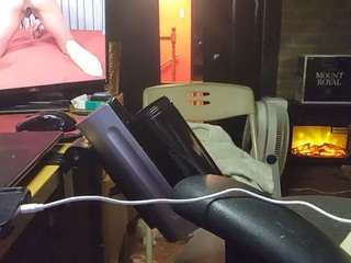 NxtBbyDddy