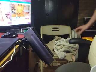 NxtBbyDddy