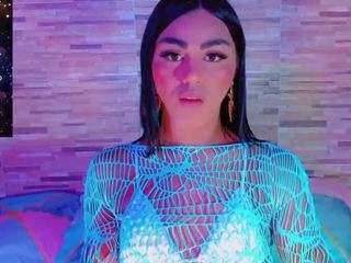 Tiifany-Hot01