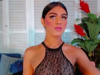 tiifany-hot01 Live Webcam on CamSoda