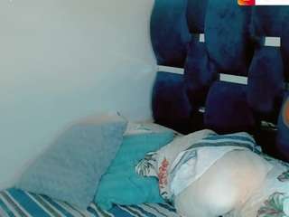 tiifany-hot01 live webcam show