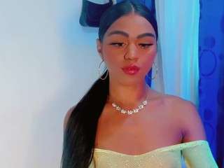 Tiifany-Hot01