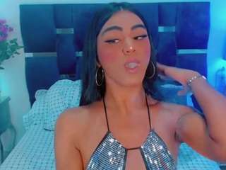 Tiifany-Hot01